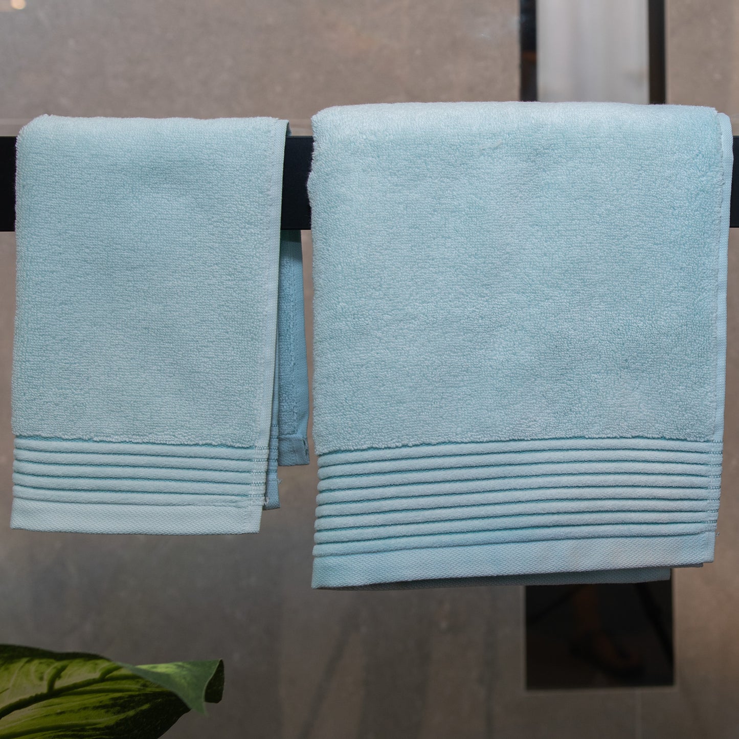 Handtuch Waha aus Baumwolle in verschiedenen Größen | pastel blue