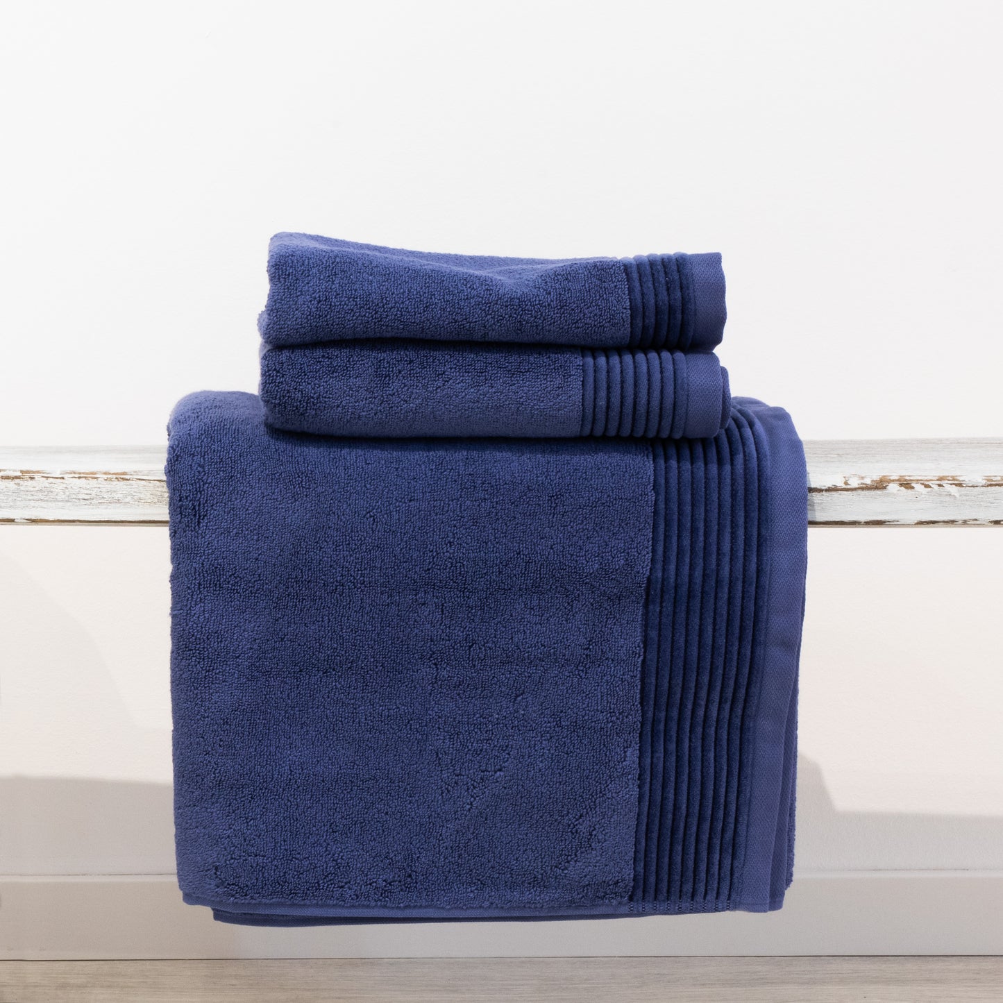Handtuch Waha aus Baumwolle in verschiedenen Größen | dark blue